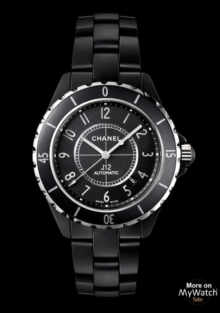 Chanel J12 Noire Mate  J12 H3131 Céramique Noire Mate  42 mm