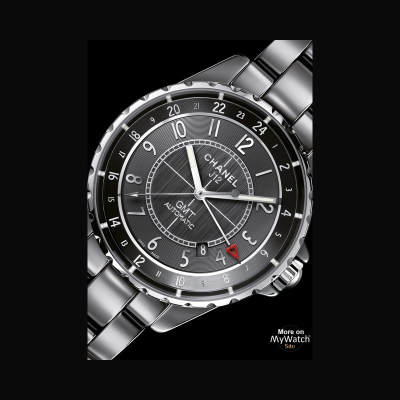 Chanel J12 GMT Chromatic  J12 H3099 Céramique de Titane - 41 mm