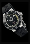 Oris Aquis Depth Gauge