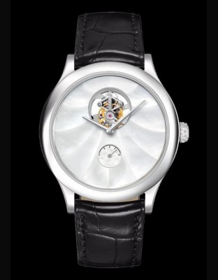 Midnight Tourbillon Nacre