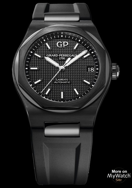 Laureato 42 mm Ceramic