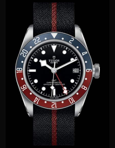 BLACK BAY GMT Cadran Noir Strap Noir Fabric