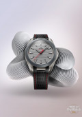 Omega Seamaster Aqua Terra Ultra Light version rouge