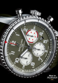 Aviator 8 B01 Chronographe 43 Curtiss Warhawk