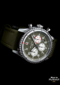 Aviator 8 B01 Chronographe 43 Curtiss Warhawk