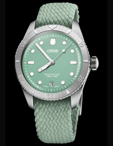 Oris Divers Sixty-Five Cotton Candy