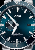 Aquis Small Second Date 45.5 mm