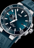 Aquis Small Second Date 45.5 mm