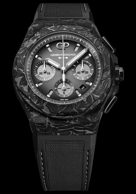 Laureato Absolute Chronograph 8Tech