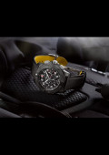 Avenger B01 Chronograph 44 Night Mission