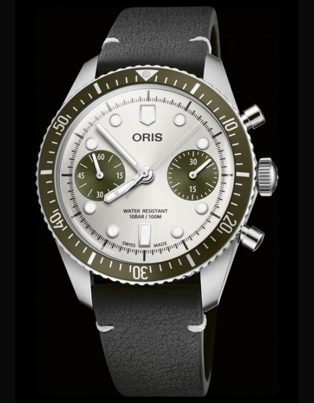 Divers Sixty-Five Chronograph