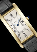 Montre Tank Cintrée