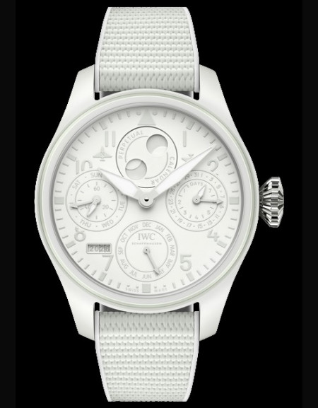 Grande Montre D’aviateur Calendrier Perpétuel Ceralume®