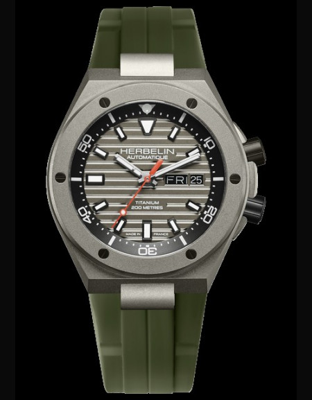 Cap Camarat Diver Automatique Titane