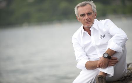 Le navigateur Loïck Peyron est désormais le Conseiller de Corum pour tous les sponsorings véliques. En tant qu'ambassadeur de la marque, il portera l'Admiral's Cup avec fonction régate qui sera dévoilée en 2013.