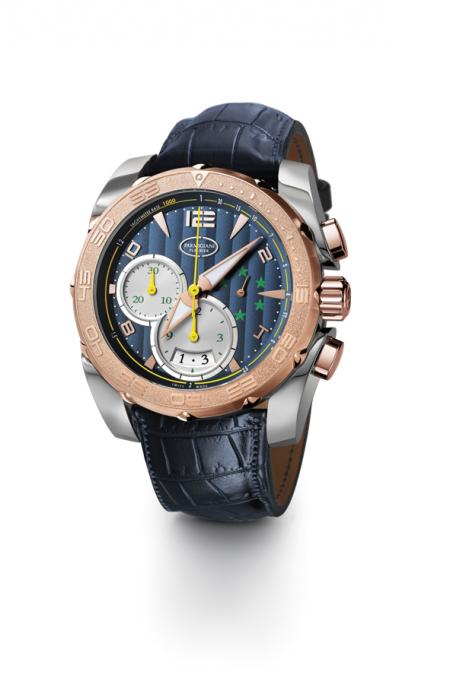 Aux couleurs de la CBF, le chronographe Pershing en titane et or rose offert à Ronaldo arbore 5 étoiles évoquant les cinq titres de Champion du monde du Brésil. 