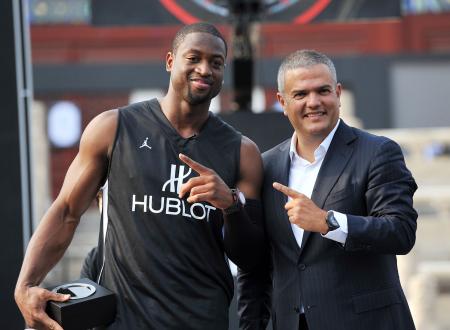 Dwyane Wade - mégastar du basket Champion All-Star NBA, médaillé d'or Olympique, et nouvel ambassadeur Hublot - avec Ricardo Guadalupe, Directeur général de Hublot.