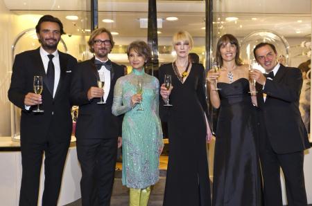 Benjamin Vuchot, Nicolas Bos, Josephine Siao Fong Fong, Cate Blanchett, Catherine Renier et Stanislas de Quercize.©Van Cleef & Arpels