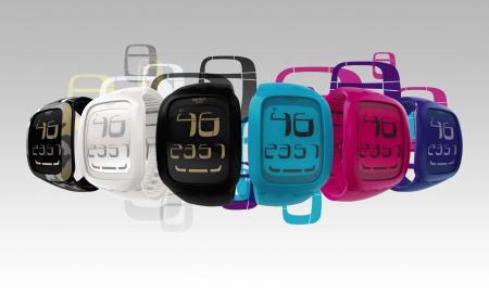 La collection Swatch Touch 2011 : des montres ergonomiques, dotées d'un cadran grand écran LCD avec une zone tactile permettant de passer facilement d'une fonction à une autre en tapotant du bout des doigts. 