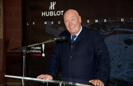 M. Jean-Claude Biver, CEO de Hublot, fier de présenter le 10 octobre dernier aux Musée des Art et Métiers à Paris le Calibre Hublot Anticythère 2033-CH01.