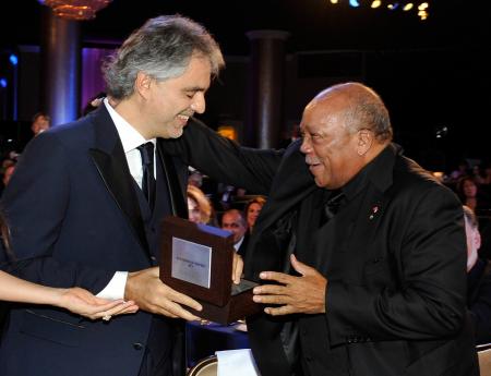 Andrea Bocelli et Quincy Jones.