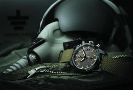 IWC - Montre d’Aviateur Chronographe TOP GUN Miramar. Ambiance