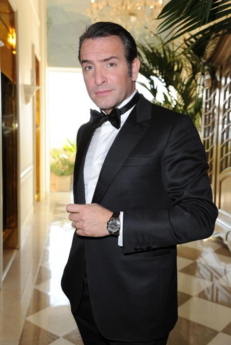 Jean Dujardin avec sa Jaeger-LeCoultre Memovox Tribute to Deep Sea lors de la cérémonie des Oscars 2012 © Pascal Le Segretain/WireImage