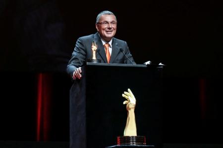 Jean-Christophe Babin, le PDG de TAG Heuer, sur le podium.