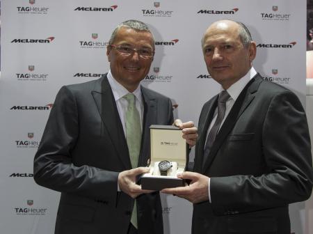 Jean-Christophe Babin, Président et CEO de TAG Heuer, et Ron Dennis, Président exécutif du groupe McLaren.