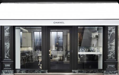 Boutique éphémère Chanel dédiée à la Permière 