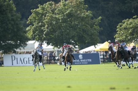 Facundo Pieres (Argentine) contre Luke Tomlinson (Angleterre) - ©Nick Harvey