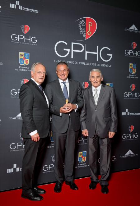 Johann Schneider-Ammann (Conseiller fédéral), Jean-Christophe Babin (CEO de Bulgari, marque lauréate du Prix de la Montre Joaillerie 2014) et Carlo Lamprecht (Président de la Fondation du GPHG)