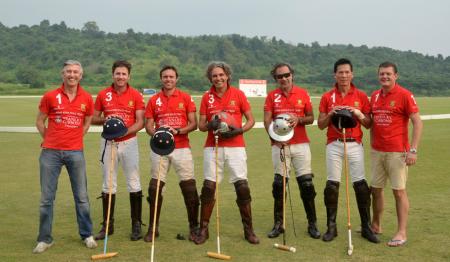 David Savage, Richard Cameron (Senior Vice President at Asia World Polo), Patrick Furlong (Team Manager), Raphael le Manse De Chermont, Aron Harilela, Kwan Lo, Marco Kaster