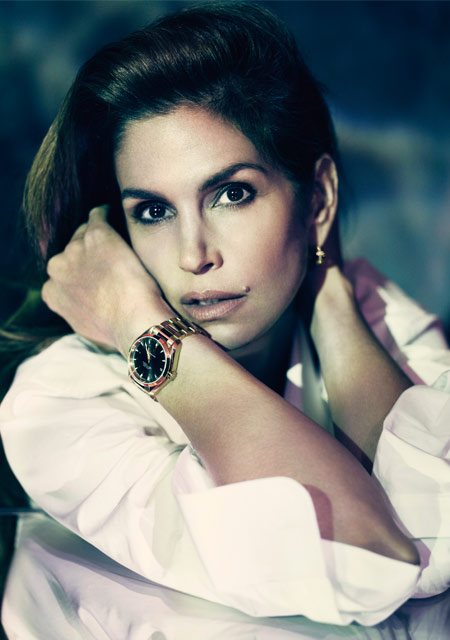 2015 - Cindy Crawford ambassadrice Omega depuis 20 ans