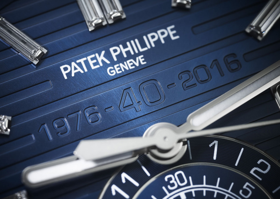 Patek Philippe Nautilus - Détail du cadran de l'édition chronographe anniversaire en or gris