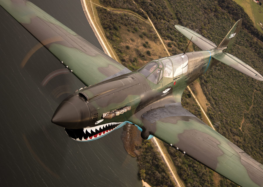 Curtiss P-40 Warhawk