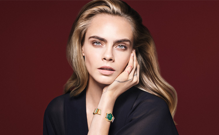 Cara Delevingne, ambassadrice de la nouvelle collection Gem Dior