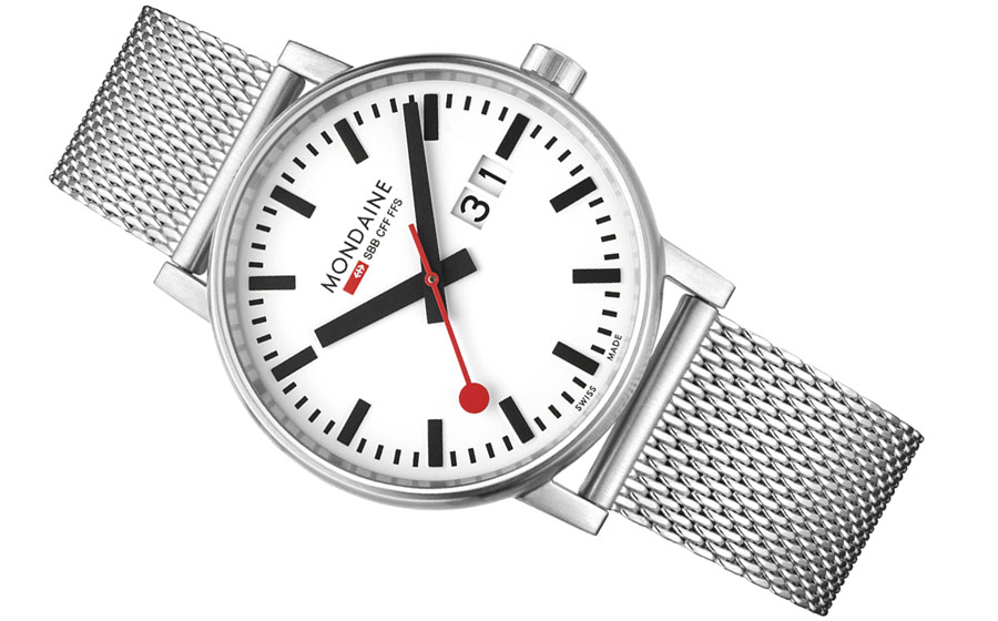 Une des montres design les plus connues en Suisse : la Mondaine avec sa caractéristique trotteuse rouge à pinte boule.  