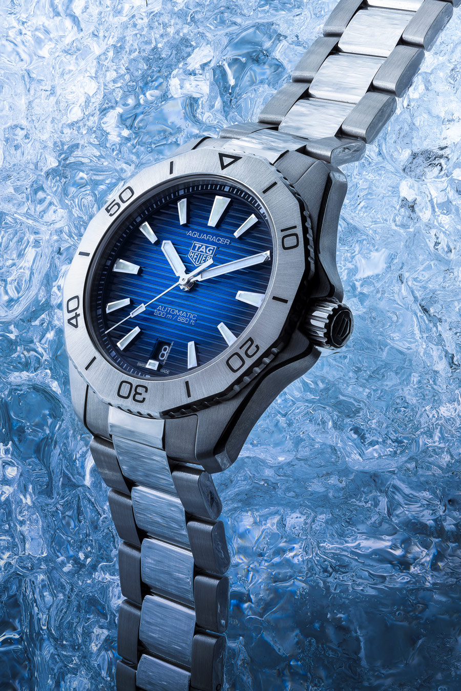 LVMH Watch Week TAG Heuer Aquaracer Professional 200