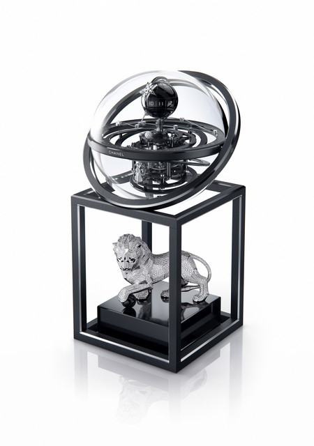 Horloge « Astoclock Diamants »
